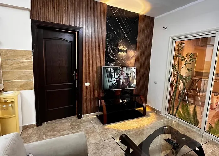 Apartment كمبوند فلورينزا *